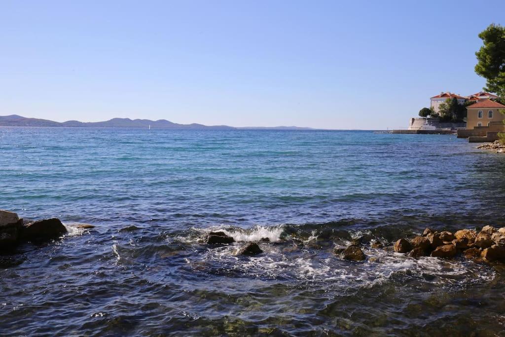 Zadar Center Beach Apartment - Directly On The Sea المظهر الخارجي الصورة